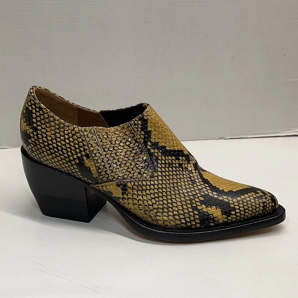 Chloe Rylee booties - Picture 13 of 13